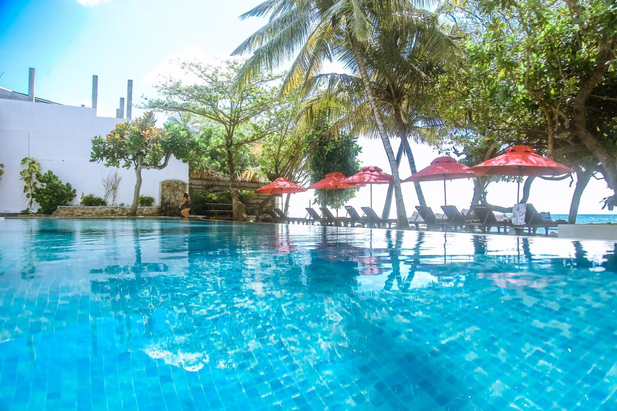 Surf Sea Breeze Otel Mirissa Dış mekan fotoğraf